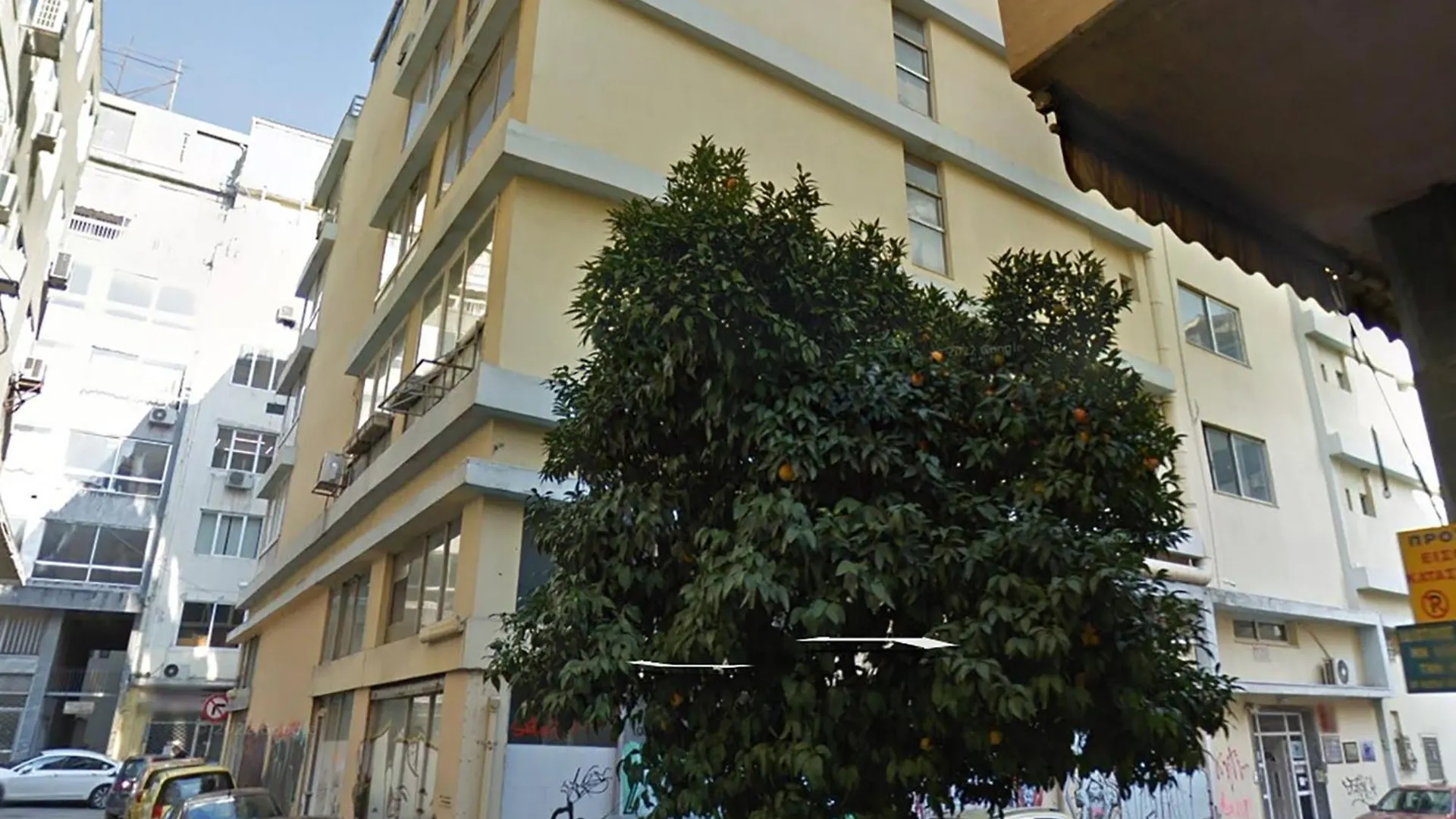 No9, Chic & Modern 2Bdr Apartment In The Centre Of Thessaloniki Griekenland